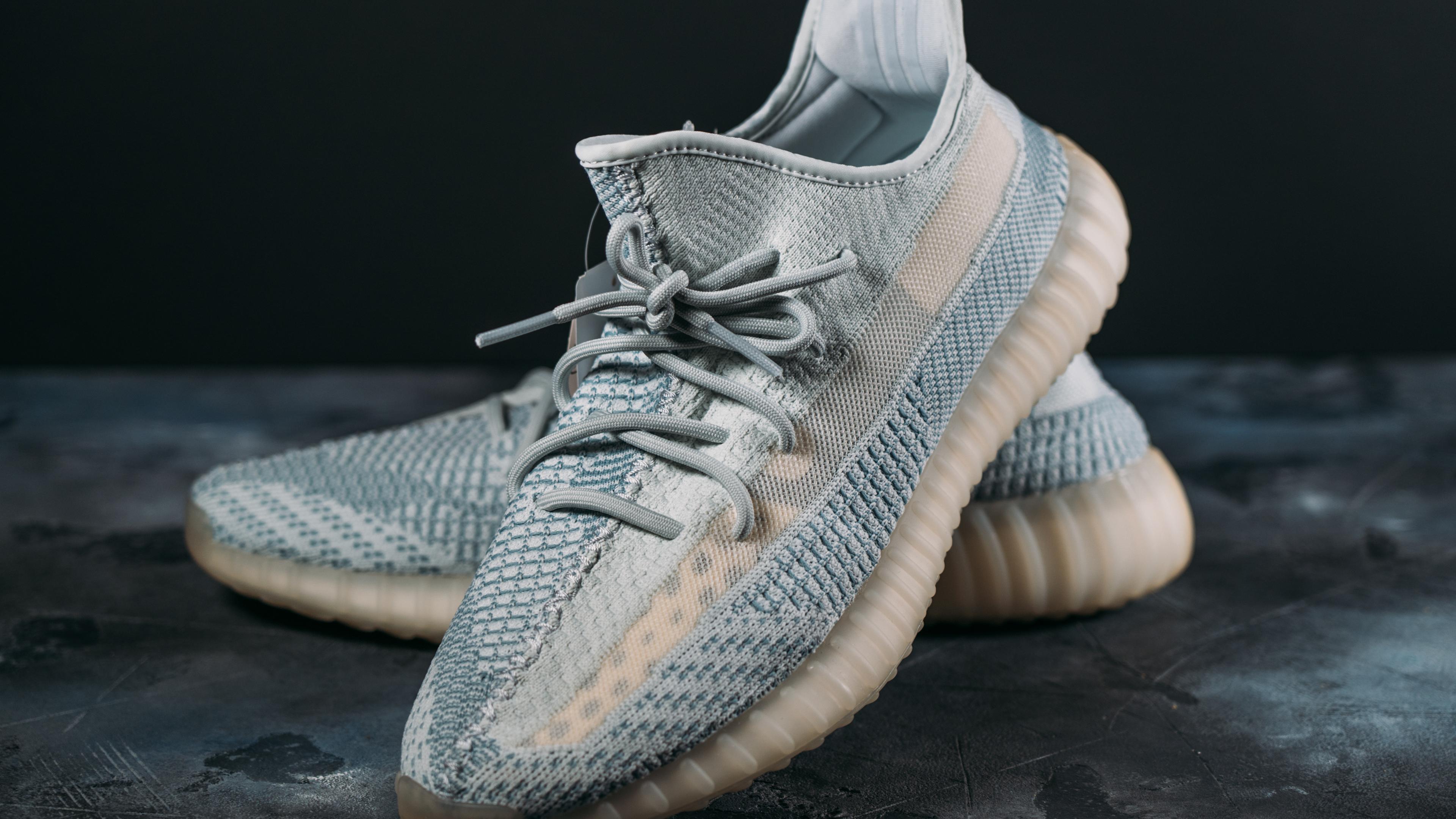 3 yeezy boost lies sale